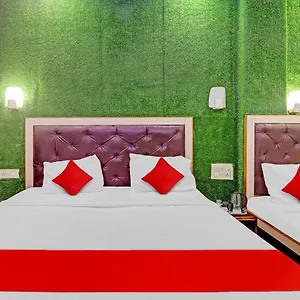 Oyo Flagship House Agra (Uttar Pradesh)