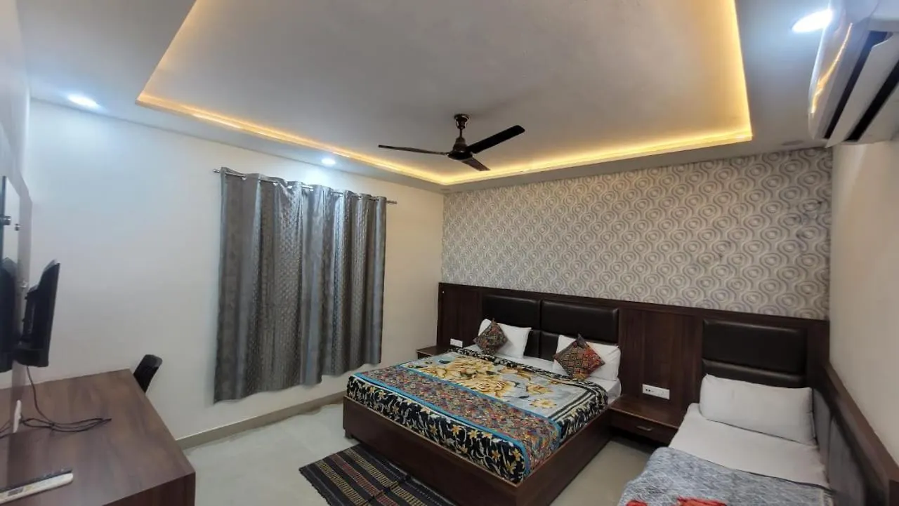 Hotel Akash Raj Inn Agra   Agra (Uttar Pradesh)