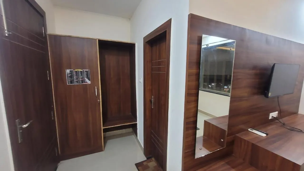 Hotel Akash Raj Inn Agra  3*, Agra (Uttar Pradesh)