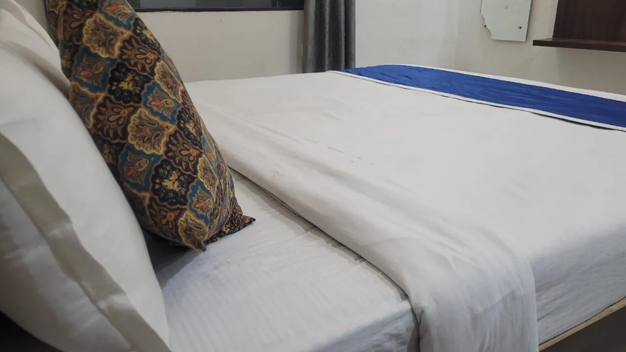 Hotel Akash Raj Inn Agra  India