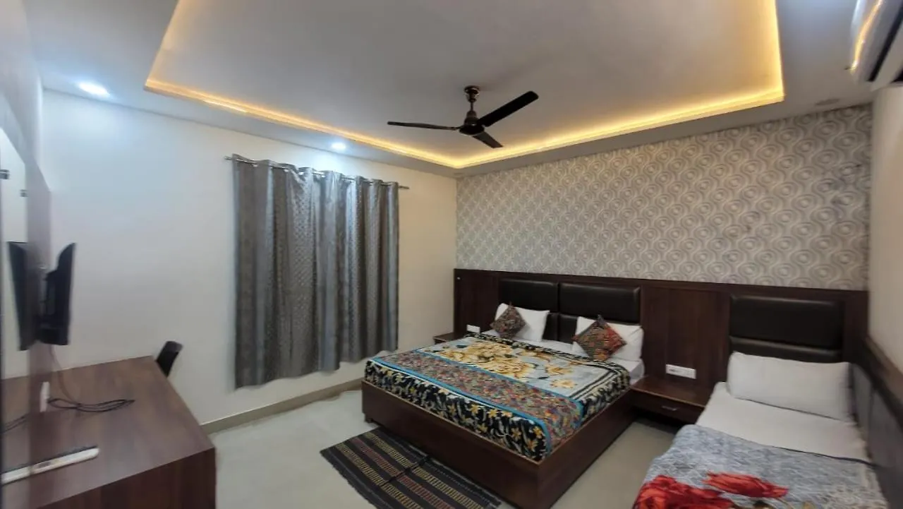 Hotel Akash Raj Inn Agra  3*, Agra (Uttar Pradesh)