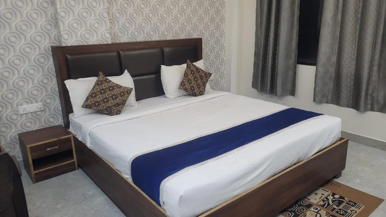 Hotel Akash Raj Inn Agra   Agra (Uttar Pradesh)