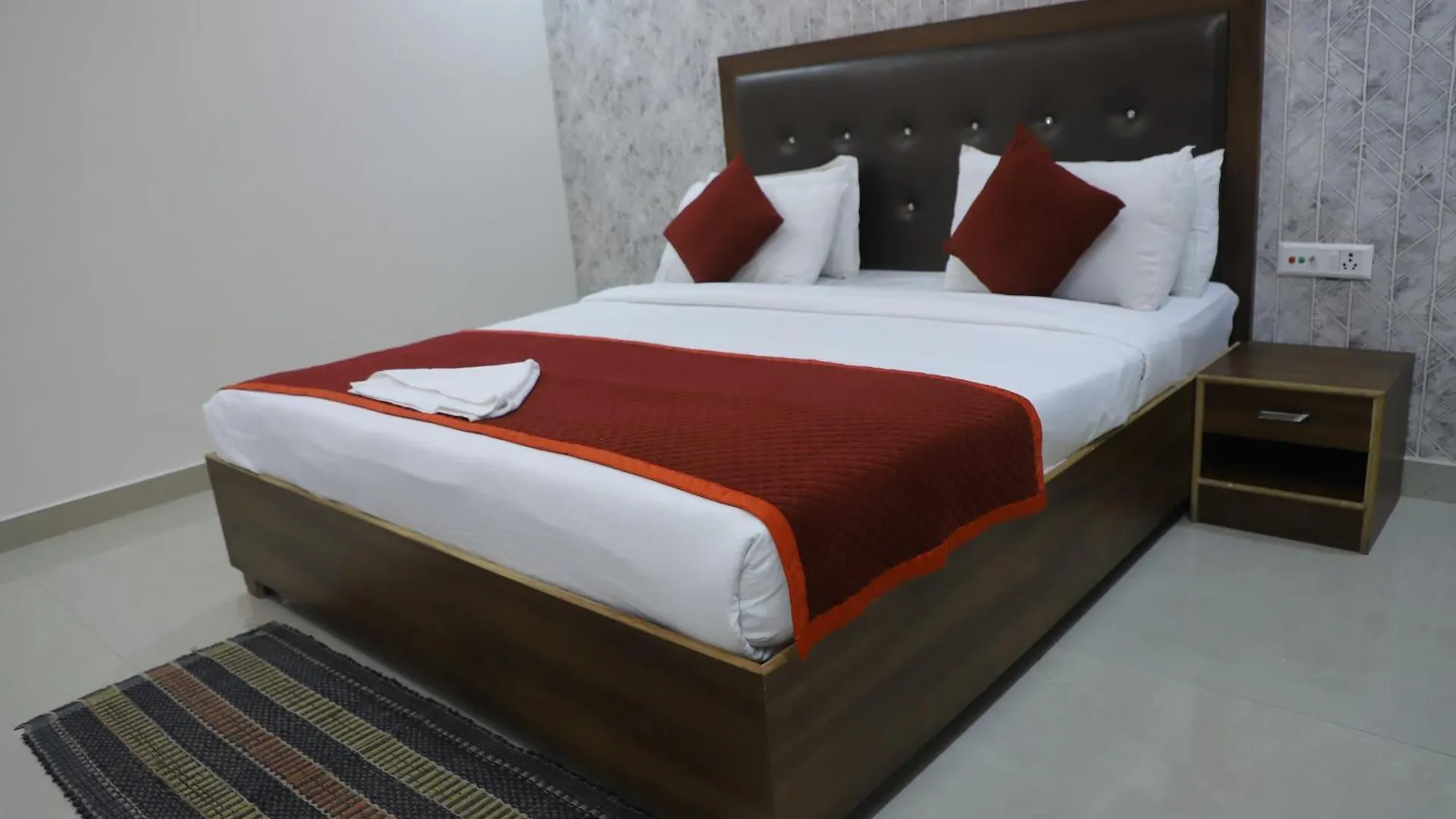 Hotel Akash Raj Inn Agra  3*, Agra (Uttar Pradesh) India