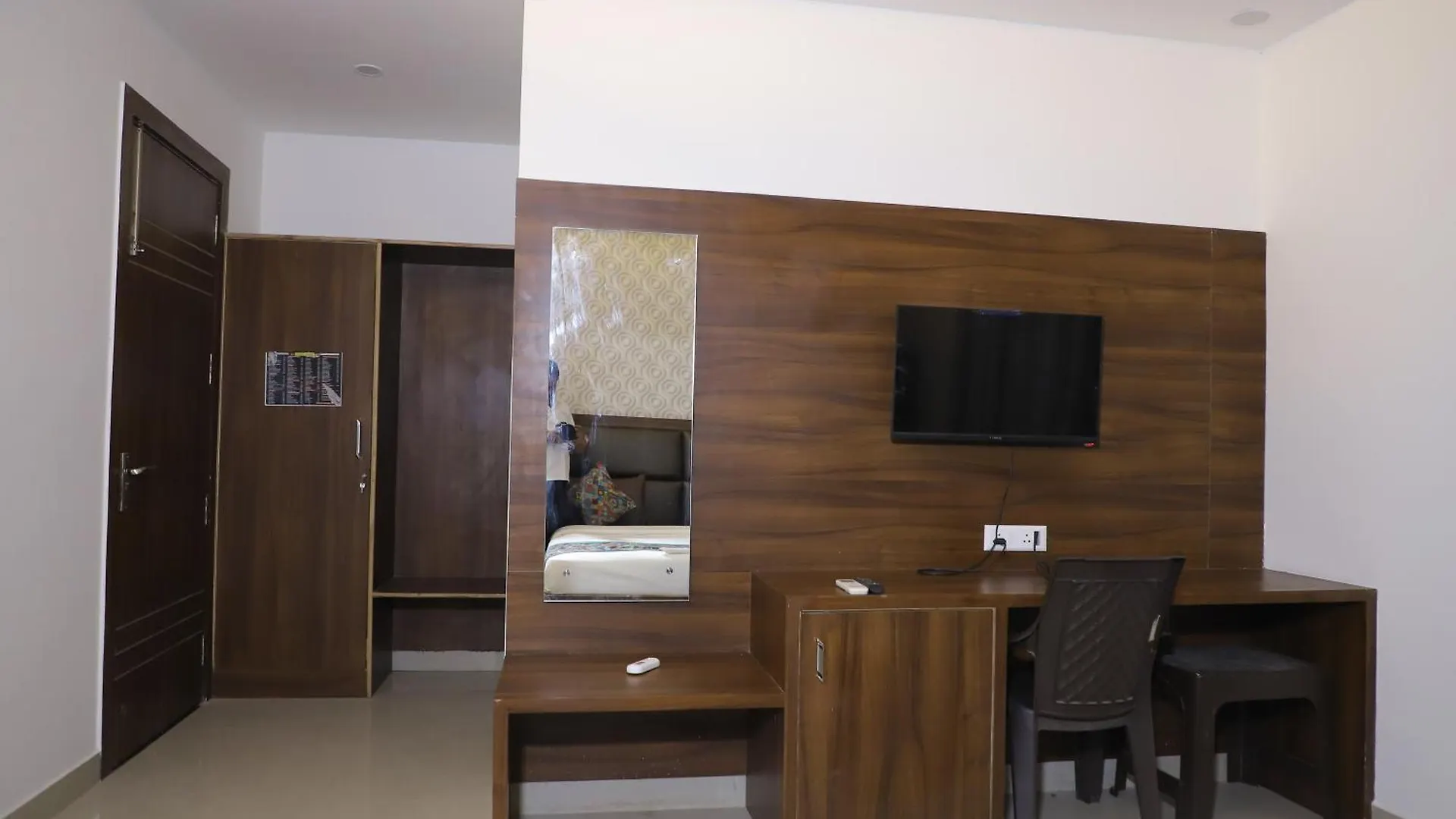 Hotel Akash Raj Inn Agra  India